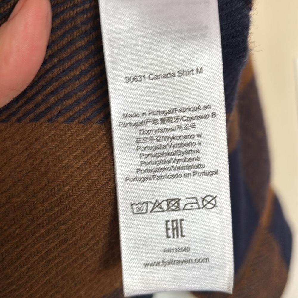 Fjallraven Canada Shirt - Picture 6 of 9